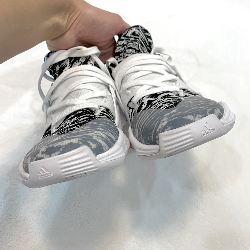 ADIDAS BASKETBALL JAMES HARDEN VOL. 4 "COOKIES & CREAM" MEN sneakers Size 6,5 - Picture 3 of 16